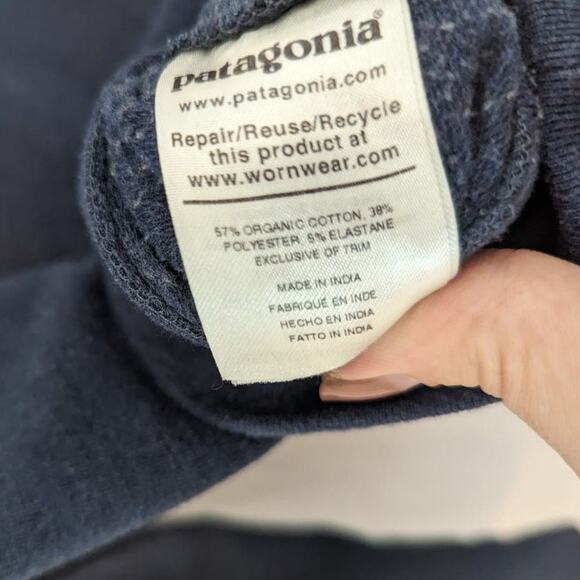 Patagonia Navy Blue Hoodie Women's Fitz Roy Far Out Ahnya Hooded Sweatshirt - Picture 6 of 7